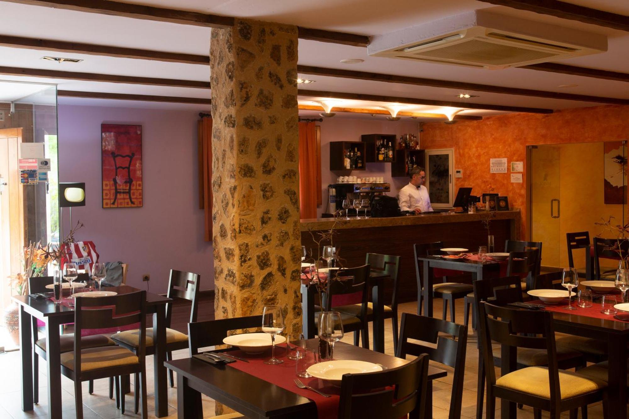 Hostal Bavieca Мединасели Екстериор снимка