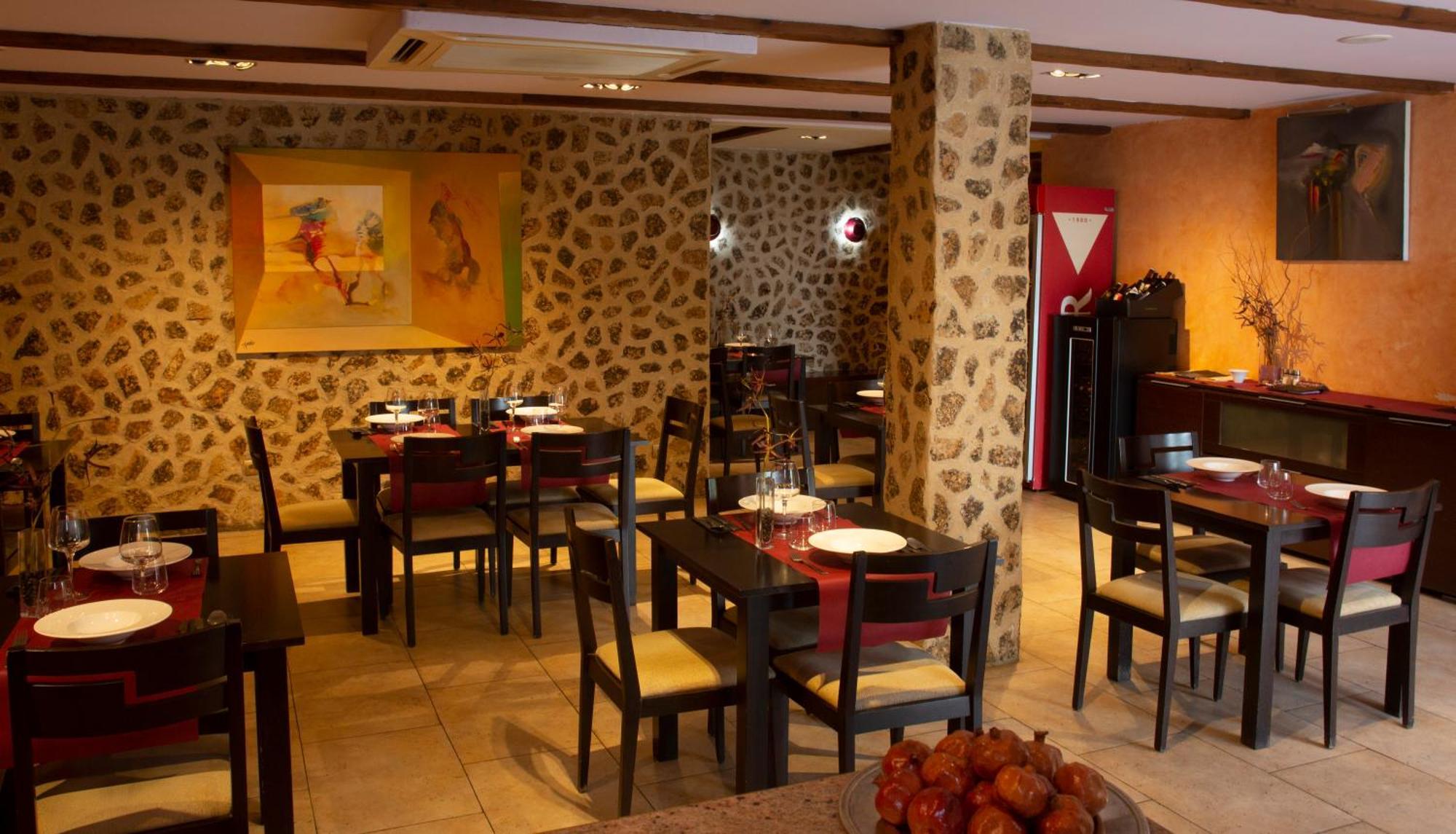 Hostal Bavieca Мединасели Екстериор снимка