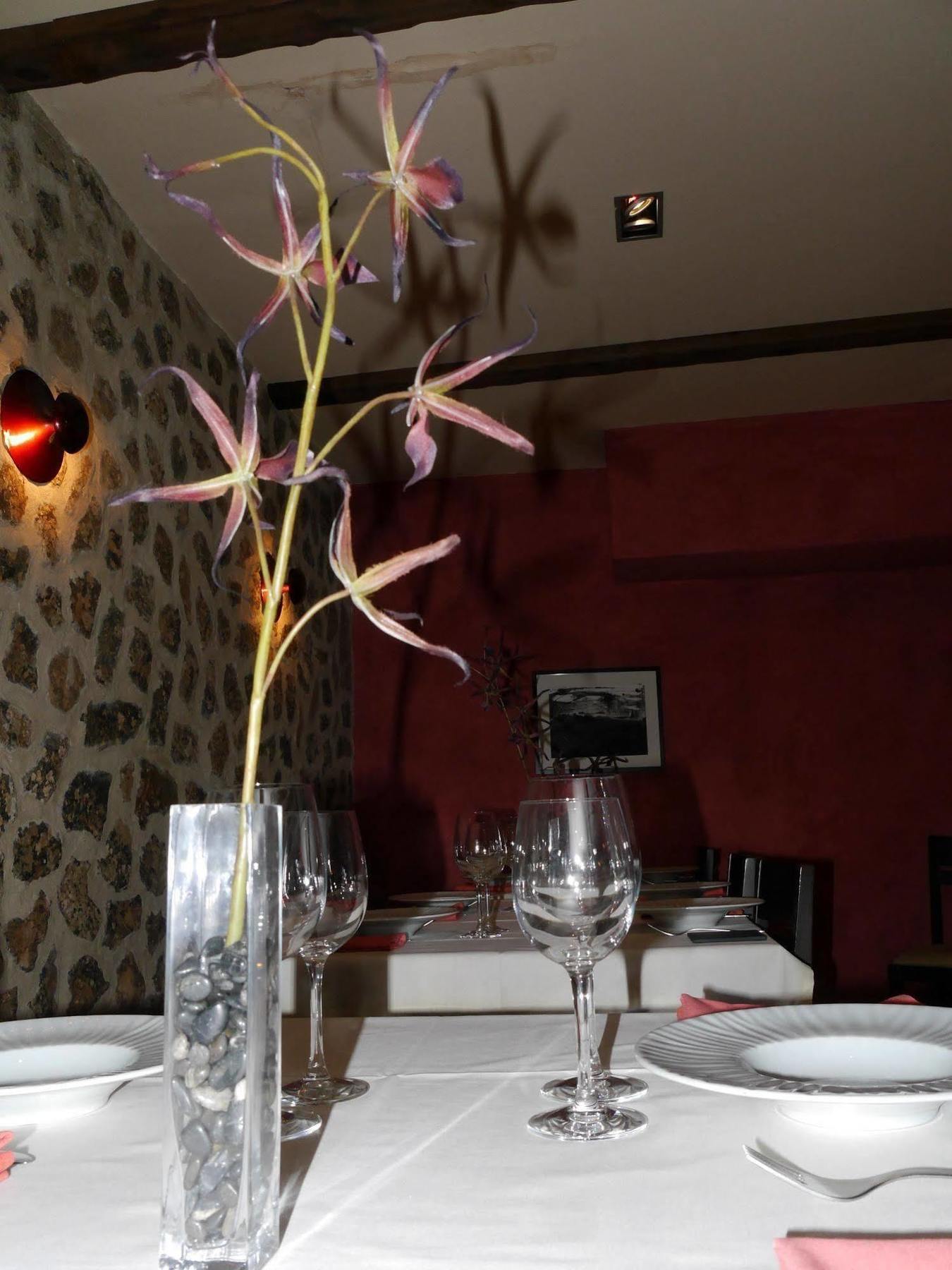 Hostal Bavieca Мединасели Екстериор снимка