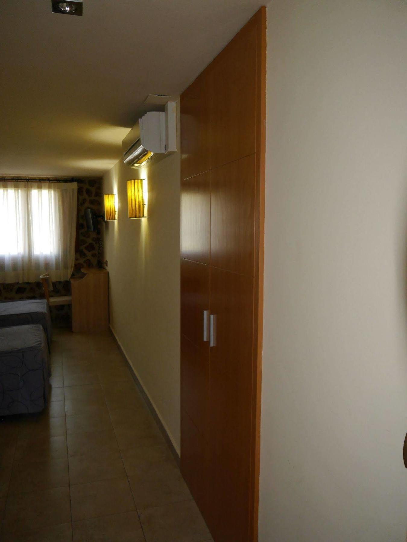 Hostal Bavieca Мединасели Екстериор снимка