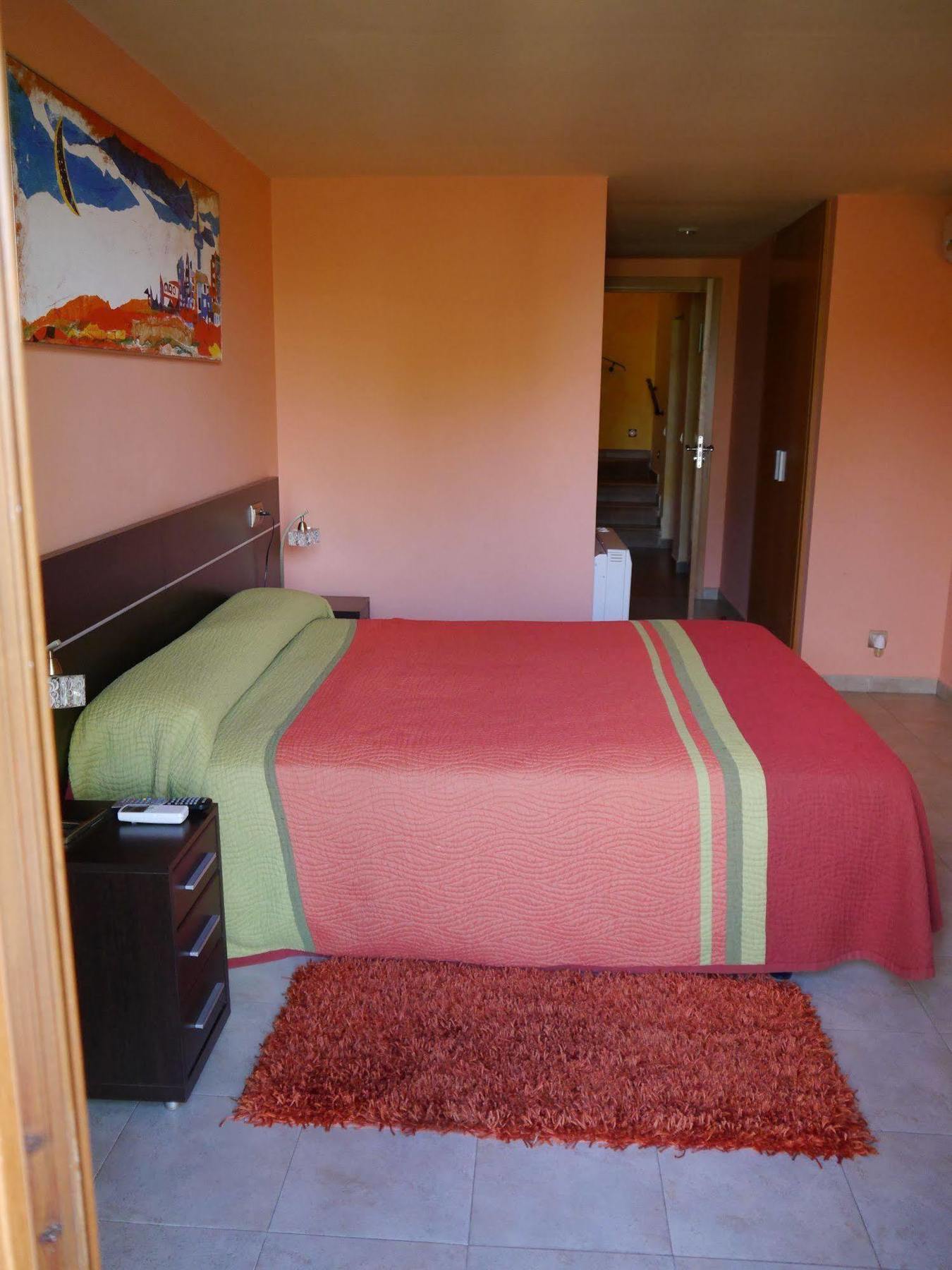 Hostal Bavieca Мединасели Екстериор снимка