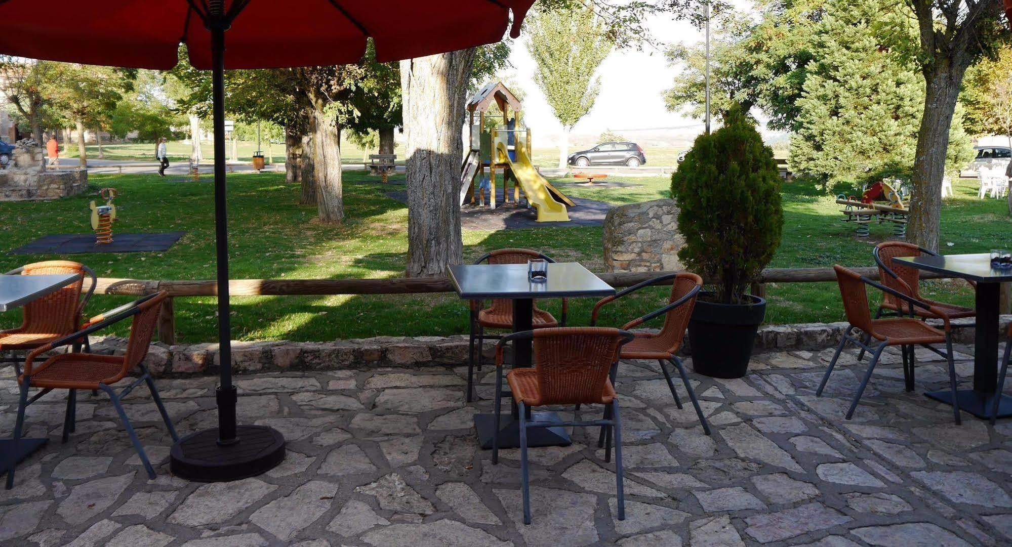 Hostal Bavieca Мединасели Екстериор снимка